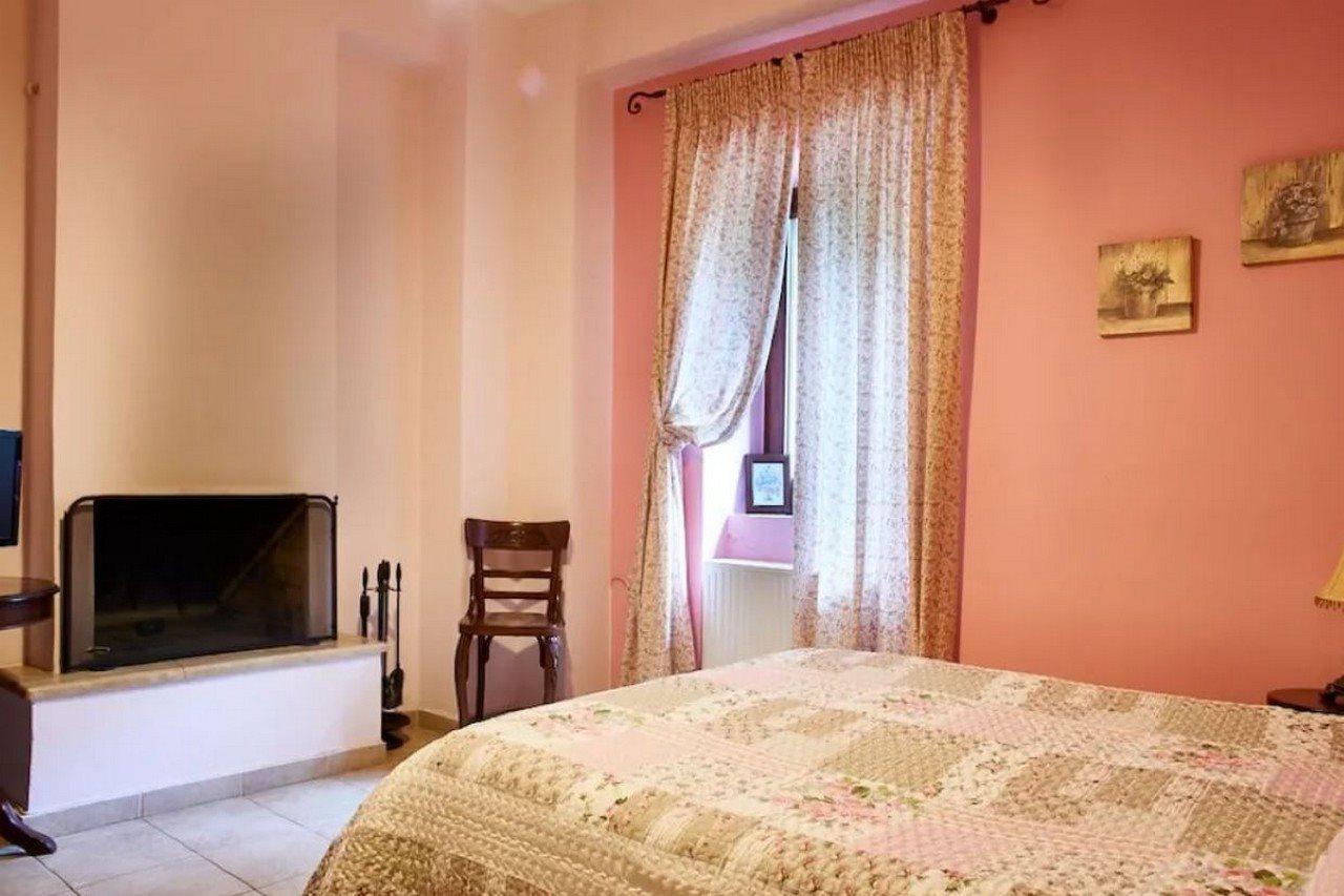 Triantafillies Guesthouse Портарія Екстер'єр фото