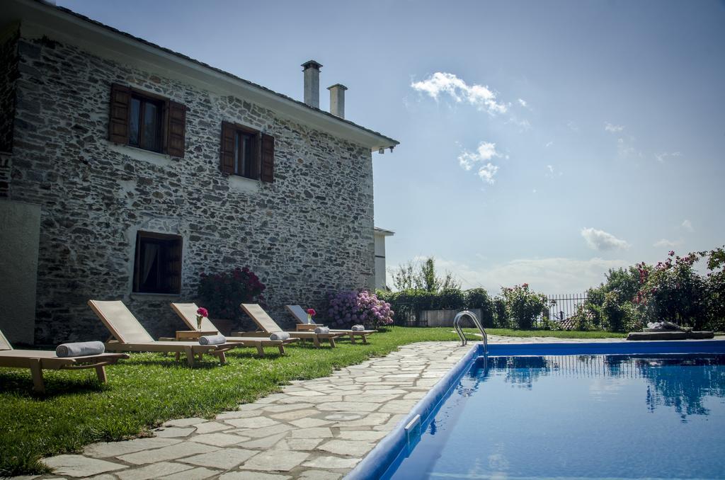 Triantafillies Guesthouse Портарія Екстер'єр фото