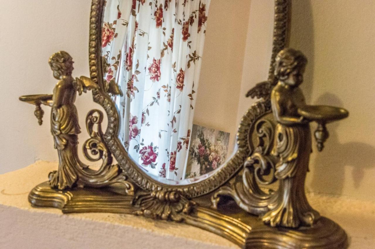 Triantafillies Guesthouse Портарія Екстер'єр фото