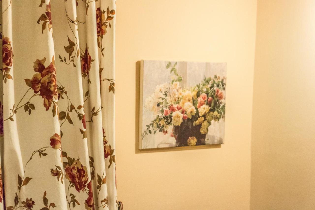 Triantafillies Guesthouse Портарія Екстер'єр фото